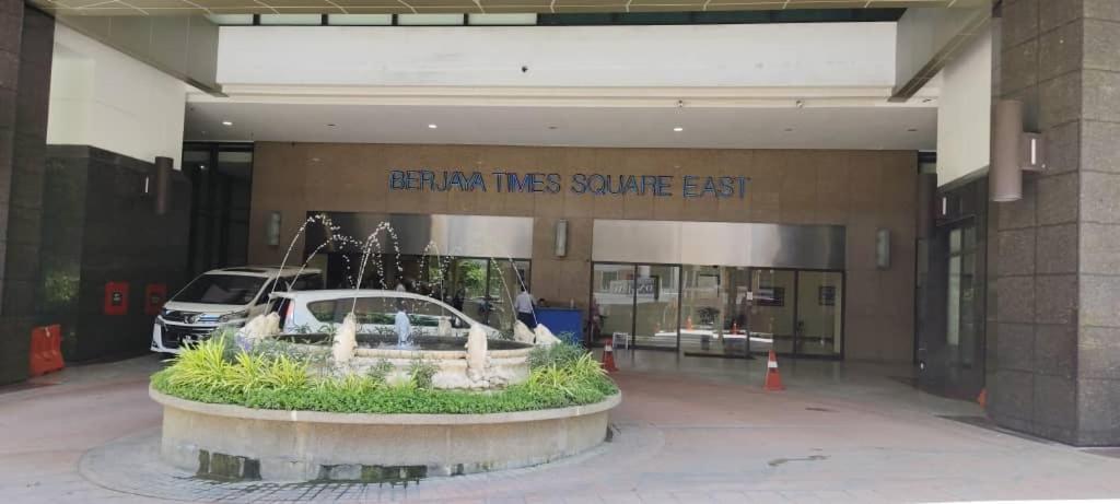 Elements service suite@ Times Square Kuala Lumpur Extérieur photo